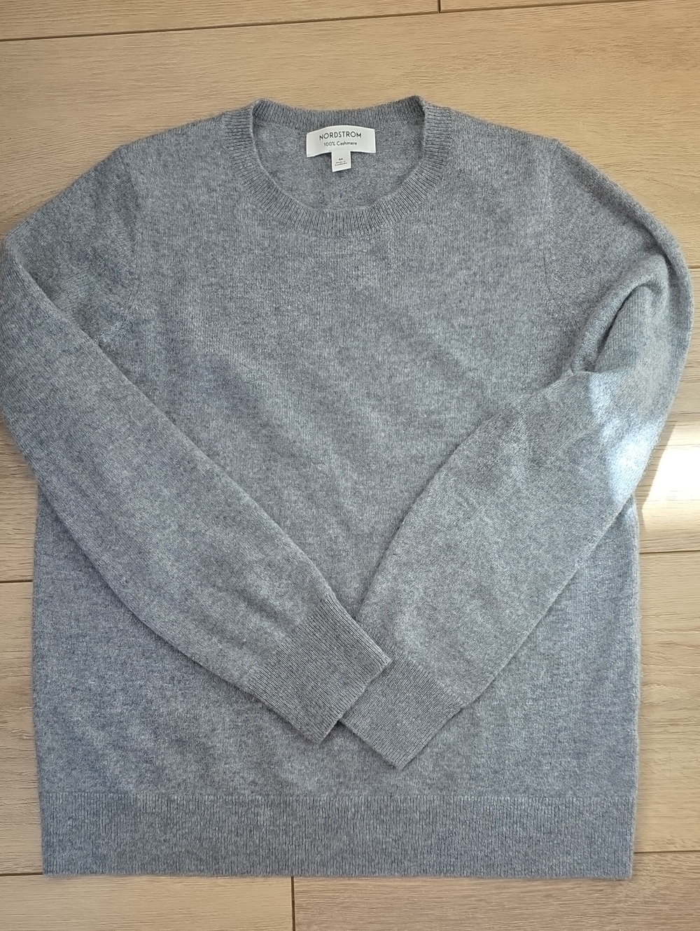 Nordstrom 100% Cashmere Crewneck Sweater